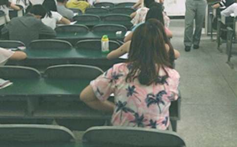 �����x����ԇ������300�ֺϼ�8ƪ