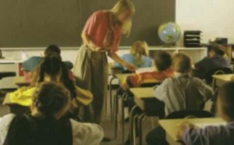 �����T��С�W(xu��)С�W(xu��)����(y��u)������300�ּ��\5ƪ