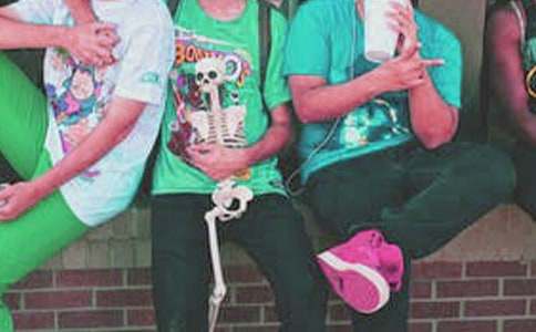 �ͽo�߿��W(xu��)�ӵ�ף���Z(y��)