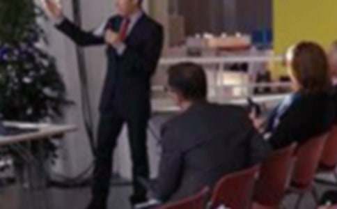 �����]�����L(zh��ng)��(j��ng)�x���v�弯����ƪ