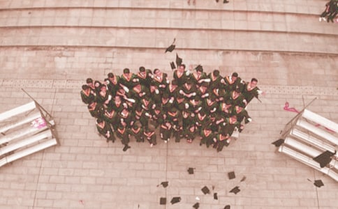 С�W(xu��)���I(y��)�๤��Ӌ�����ģ�ͨ��10ƪ��