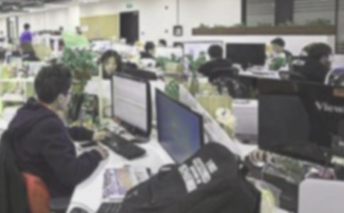 �W(w��ng)վ��݋���¶ȹ������Y(ji��)