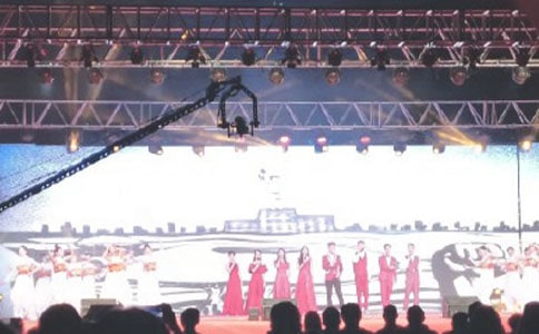 ���ʵ��R���������(����9ƪ)