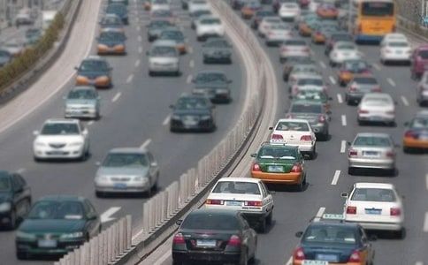 ܇�v��ͨ��ȫ����؟(z��)�Ε�