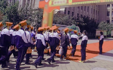 ���˶Y�o���ӵ���