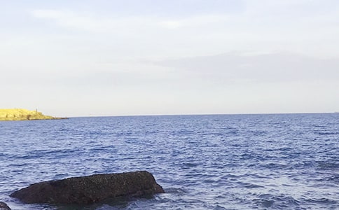 �茑�󺣵����ąR��[3ƪ]