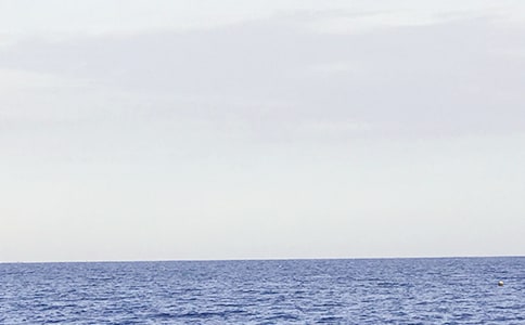 ���Դ󺣵�һ����