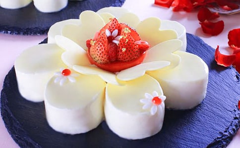 【實(shí)用】做蛋糕作文