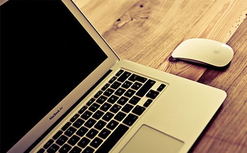 電腦啟動項目設置在哪