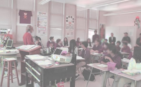 小班公開課數(shù)學(xué)教案《一顆紐扣》