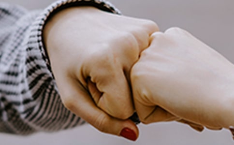 ��ĸ�Ą�(l��)���ӵ�һ����