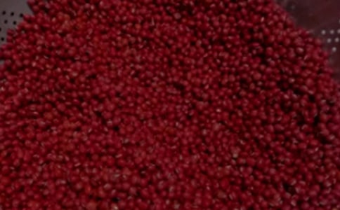 �t��ɼ�ĸж�����700��