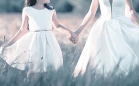 當(dāng)花童作文