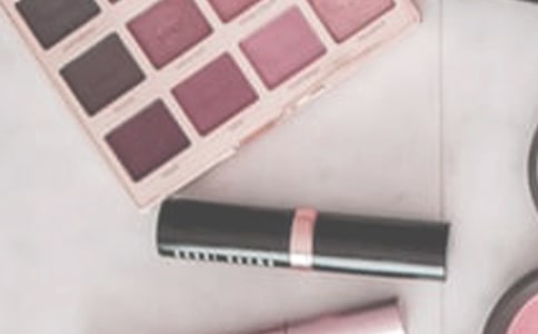 上班需要化妝嗎