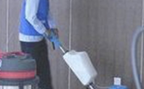 ��С��I(y��)���Ç������߱ܶ��ķ���