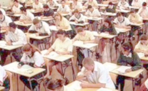 Ӣ�Z������ԇ������x��