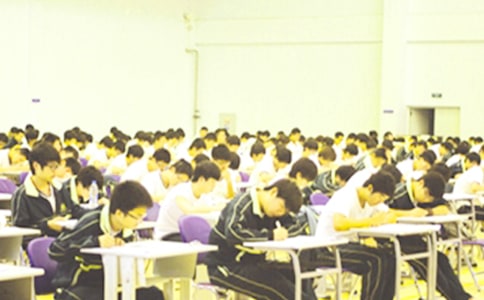 �QӢ�Z��ԇͨ�P(gu��n)����