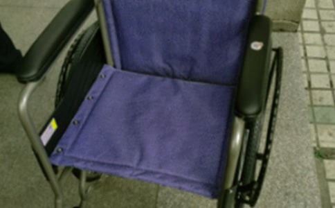 �x��݆���ϵĻ����и�����