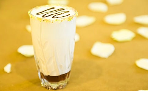 只是想喝奶茶啊作文800字