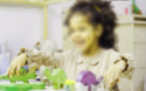 �P(gu��n)��Ů���Ķ���