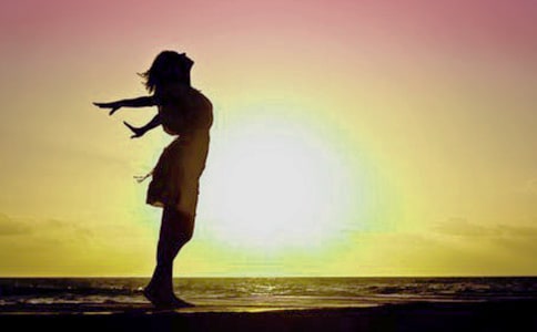 青春期女性護膚時要注意什么