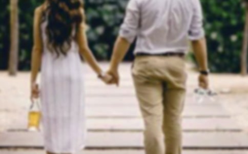 挽回女友感情最有效的方法