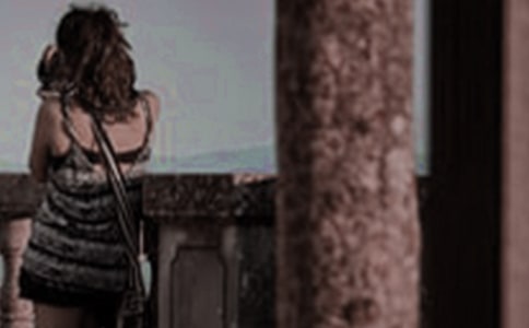 形容女子美麗的詩句