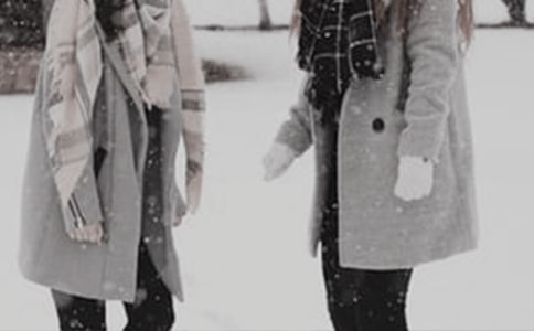 形容女子的詩句