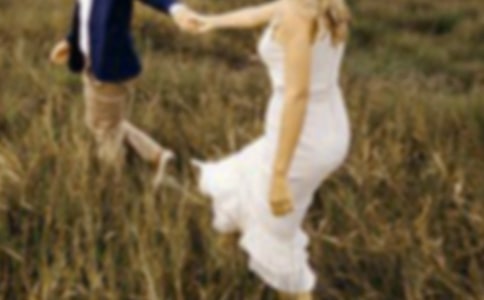 老公晚歸妻子聰明的做法