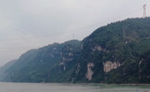 關(guān)于三峽導(dǎo)游詞