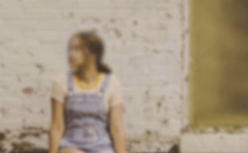 ������Ů���~