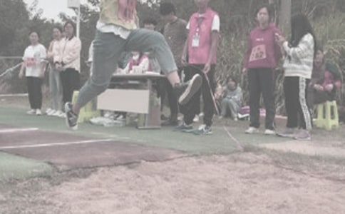 會(huì)跳遠(yuǎn)的乒乓球作文