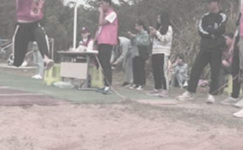 初中體育《立定跳遠(yuǎn)》教案