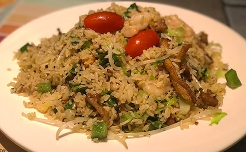 ���M����������