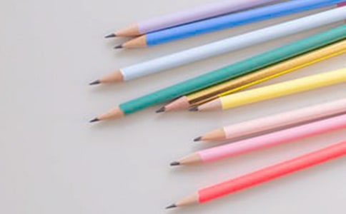 實(shí)用的文具童話(huà)作文