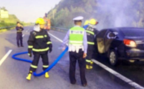 ������ȫ���^��У�ͨ��28ƪ��