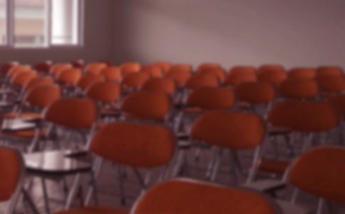 ���c�W(xu��)У�����L(zh��ng)��(y��u)�����v�巶�ģ����x30ƪ��