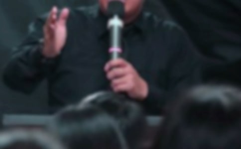 搞笑競選班長演講稿