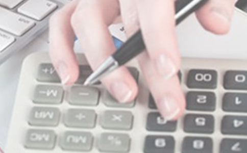 �A(y��)��T����(x��)���(2)