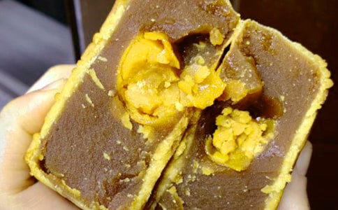 關(guān)于五仁月餅的做法介紹