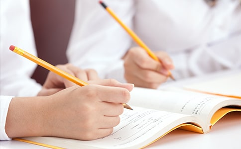 見證成長優(yōu)秀作文(精選33篇)