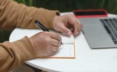 һ��������300��[ͨ��4ƪ]