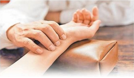 醫(yī)生個(gè)人述職報(bào)告【熱門】